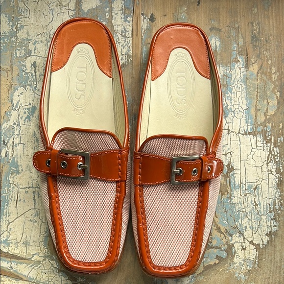 Tod's Orange and White Loafers - Picture 4 of 4